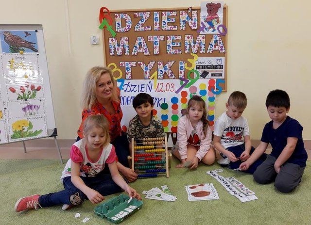 GR III i IV DZIEŃ MATEMATYKI 2020